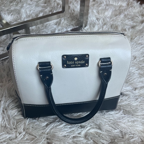 kate spade Handbags - Kate spade bag